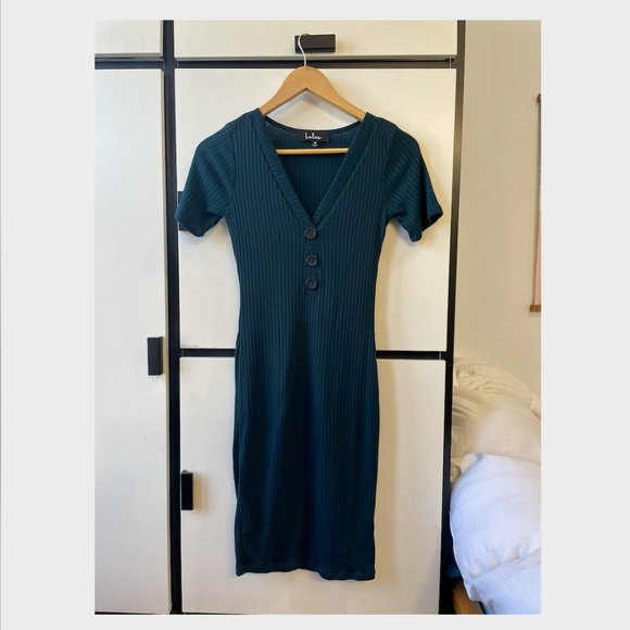 Green Ribbed Button-Front Bodycon Midi Dress - Picture 5 of 7